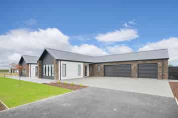 14 Texel Crescent, West Melton