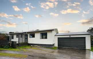 35A Ruby Place, Pukehangi