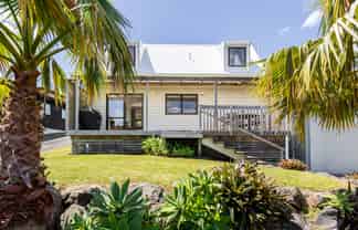 126a Ocean Beach Road, Tairua