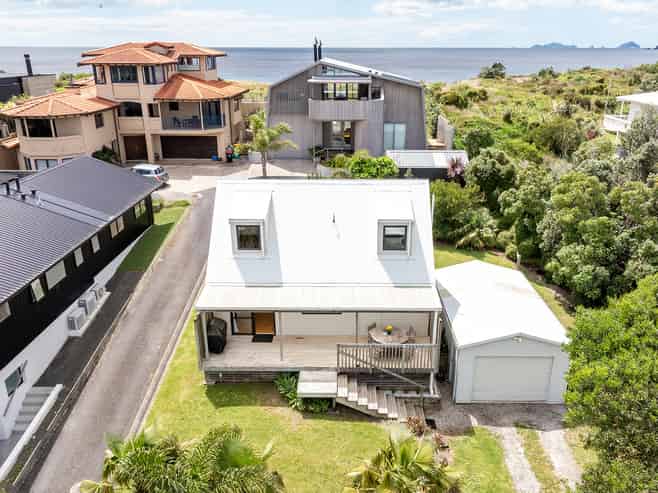126a Ocean Beach Road, Tairua