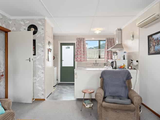 15C Queen Street, Mosgiel