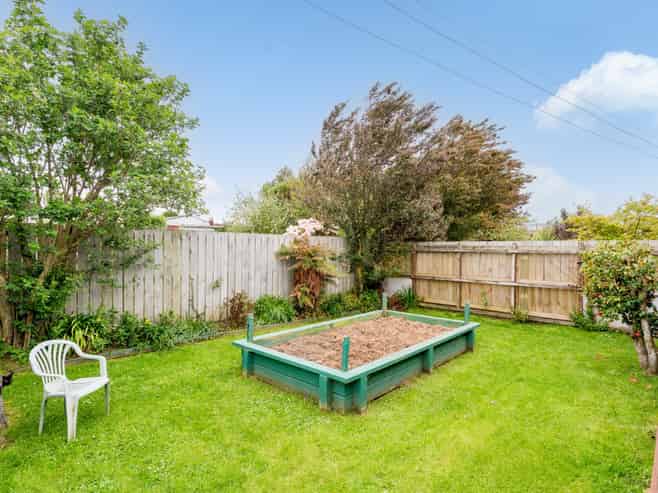 15C Queen Street, Mosgiel