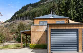 33 Arawata Terrace, Fernhill