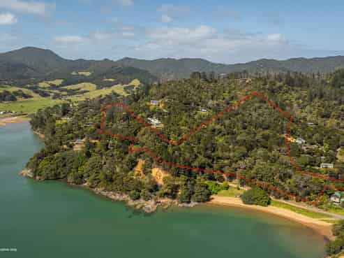 1451  Port Charles Road, Coromandel
