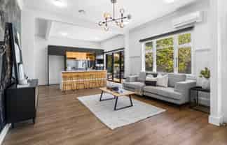 309 Main South Road, Hornby