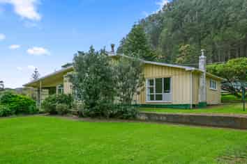 3968 Mokau Road, Tongaporutu