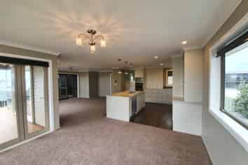 49A Torkar Rd, Clarks Beach