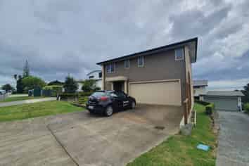 49A Torkar Rd, Clarks Beach