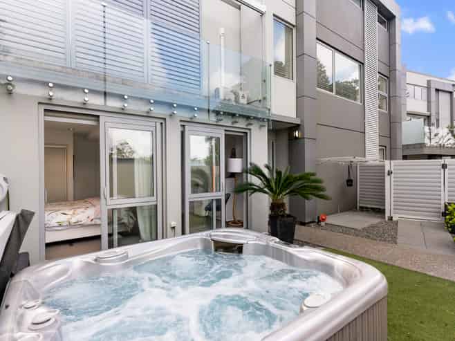 441H Beach Road, Mairangi Bay