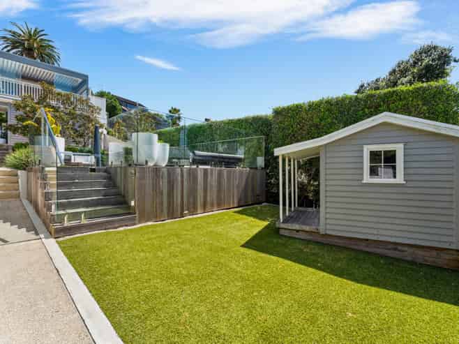 8 Alfred Street, Northcote Point