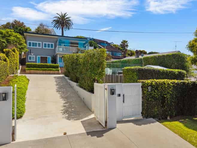 8 Alfred Street, Northcote Point