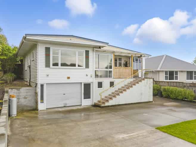 29 Kawiu Road, Levin