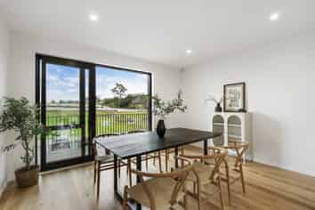 59 Riukiuta Avenue, Three Kings