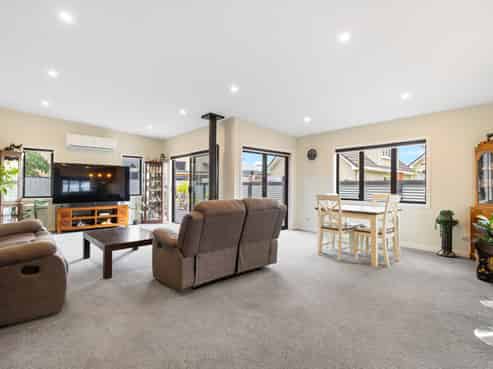 10A Queenwood Road, Levin