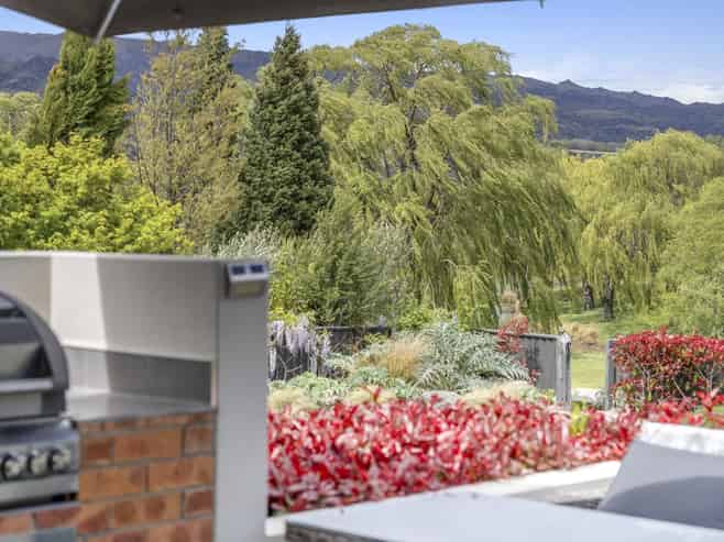 4 Pisa Moorings Road, Cromwell