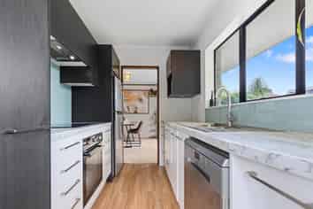 14B Tutchen Street, Tauranga