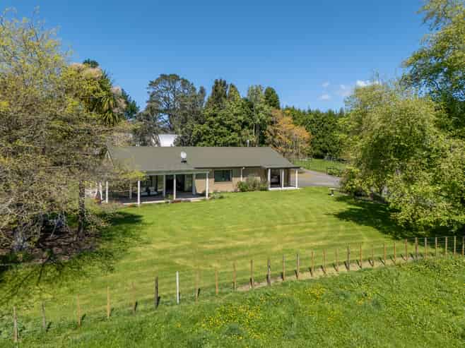 9D McQuade Road, Whakamarama