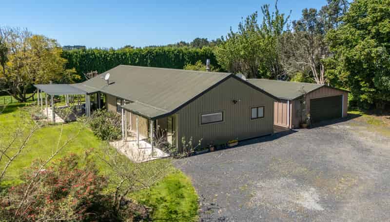 9D McQuade Road, Whakamarama