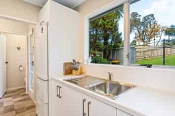 1/264 Grounsell Crescent, Belmont