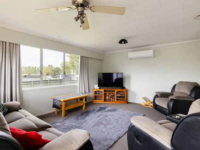 36 Dalton Crescent, Dinsdale