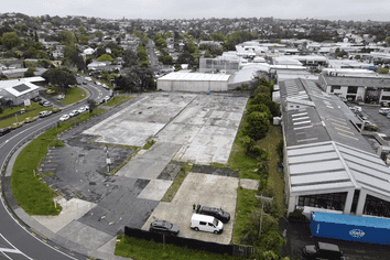 Rare Large Yard Opportunity - North Shore