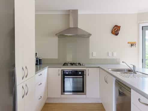 4 Nga Manu Place, Napier Port