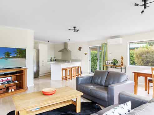 4 Nga Manu Place, Napier Port