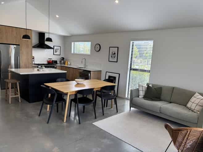 8 Matakanui Lane, Wanaka