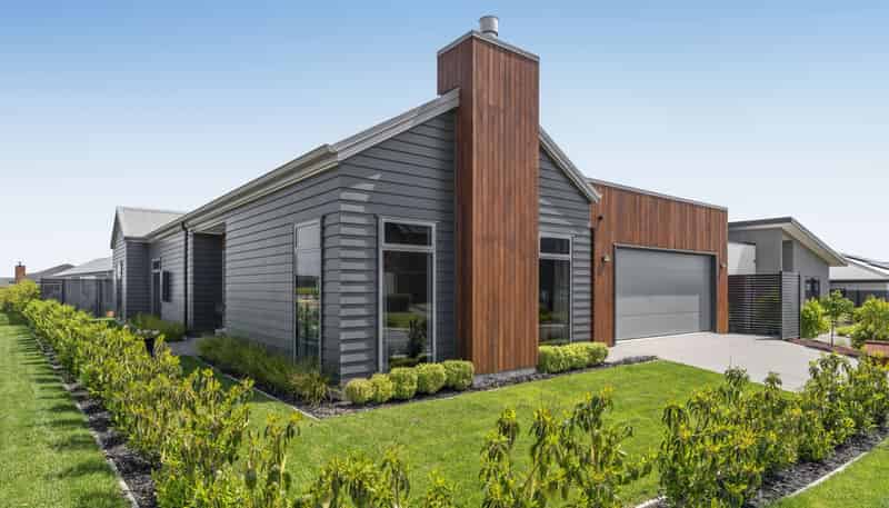 12 Repo Street, Wharewaka