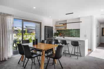 12 Repo Street, Wharewaka