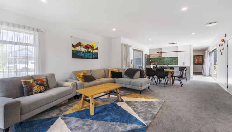 12 Repo Street, Wharewaka