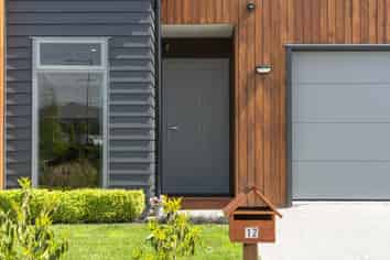 12 Repo Street, Wharewaka