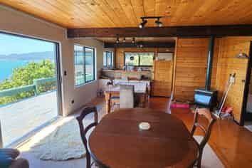 21 Otutehapari Road, Waihau Bay