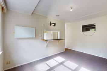 272 Adelaide Road, Newtown