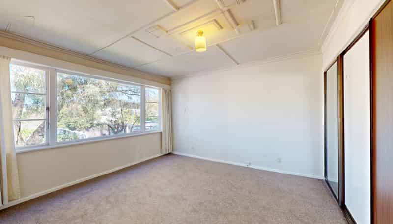 272 Adelaide Road, Newtown