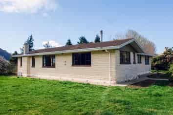 125 Settlement Road, Kurow