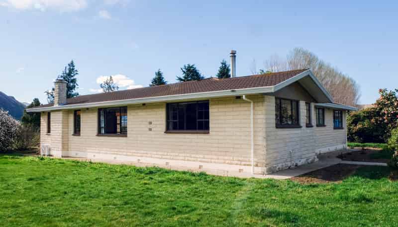 125 Settlement Road, Kurow