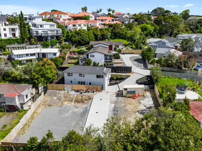 8A Winhall Rise, Remuera
