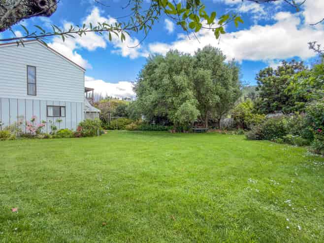 48 Kon Tiki Road, Whiritoa