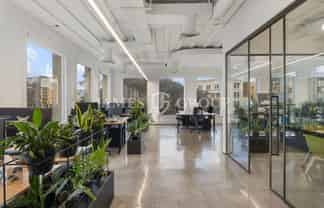 220M² CBD OFFICE WITH HIGH-END FEATURES