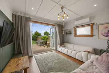 239 Georges Drive, Napier South