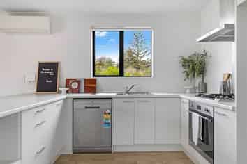 94A Brightside Road, Stanmore Bay