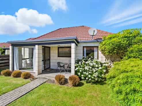 5/4 Broadbent Street, Riccarton