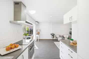 5/4 Broadbent Street, Riccarton