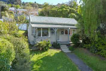 63 Totara Street, Ravensbourne