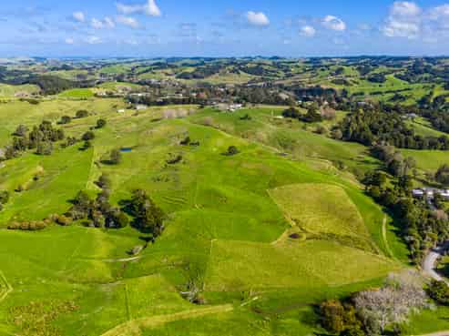 118 Paparoa Station Road, Paparoa