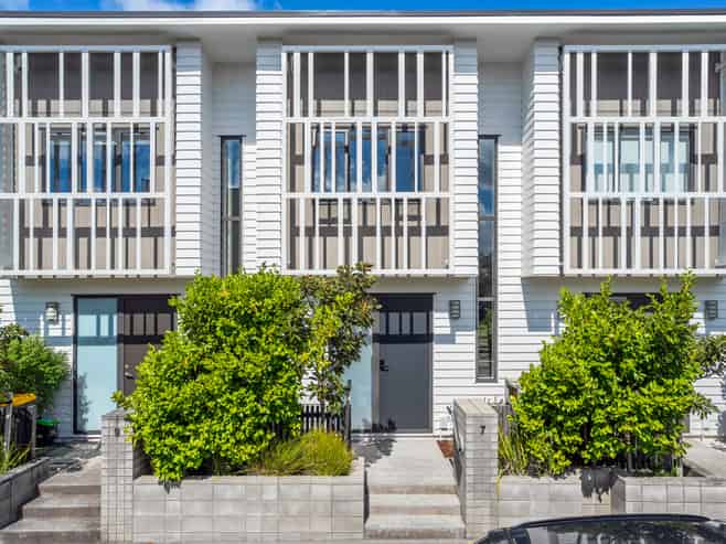 7 Harakeke Road, Hobsonville