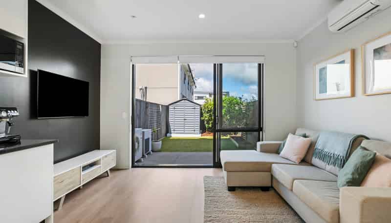 7 Harakeke Road, Hobsonville