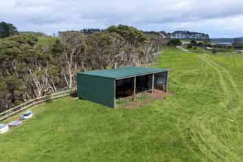 147 Fuller Road, Helensville