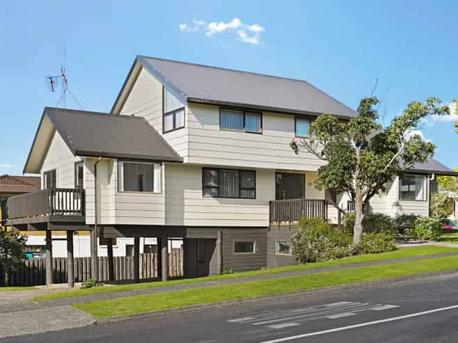 83 Gilbass Avenue, Hamilton Lake